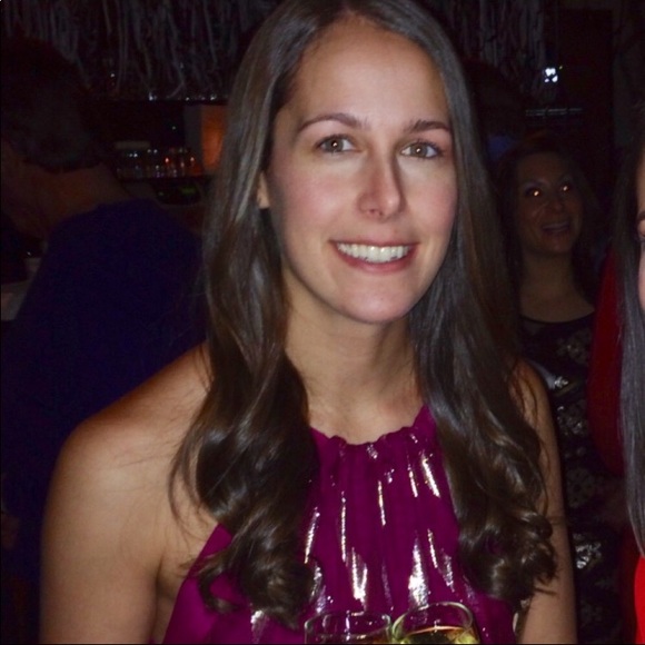 Meet your Posher, Alyssa - Picture 1 of 1